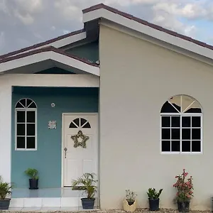 The Hideaway Manor Holiday home Black River