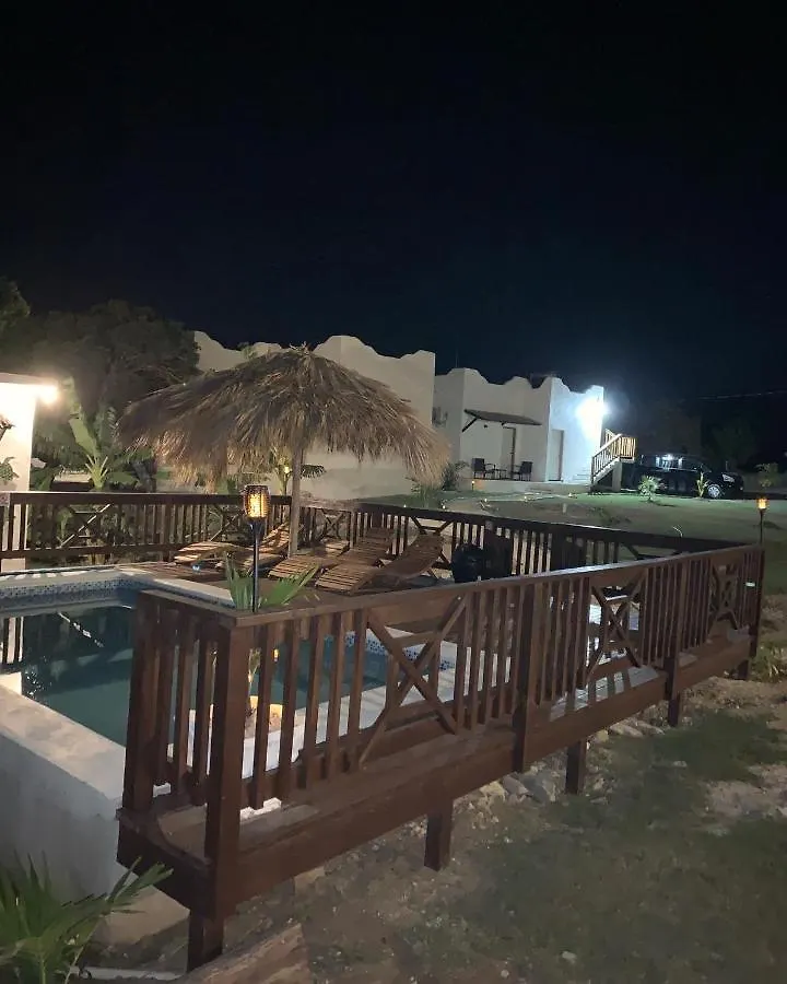 Azteca Villas Treasure Beach 0*,  Jamaica